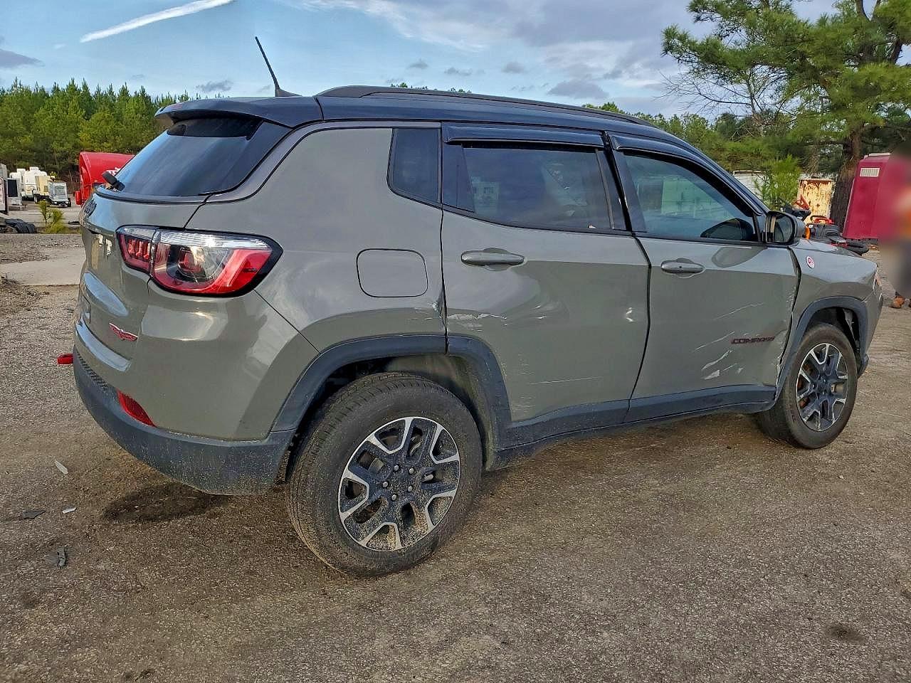2021 JEEP COMPASS TRAILHAWK photo 7