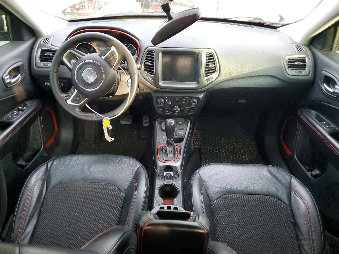 2021 JEEP COMPASS TRAILHAWK photo 22
