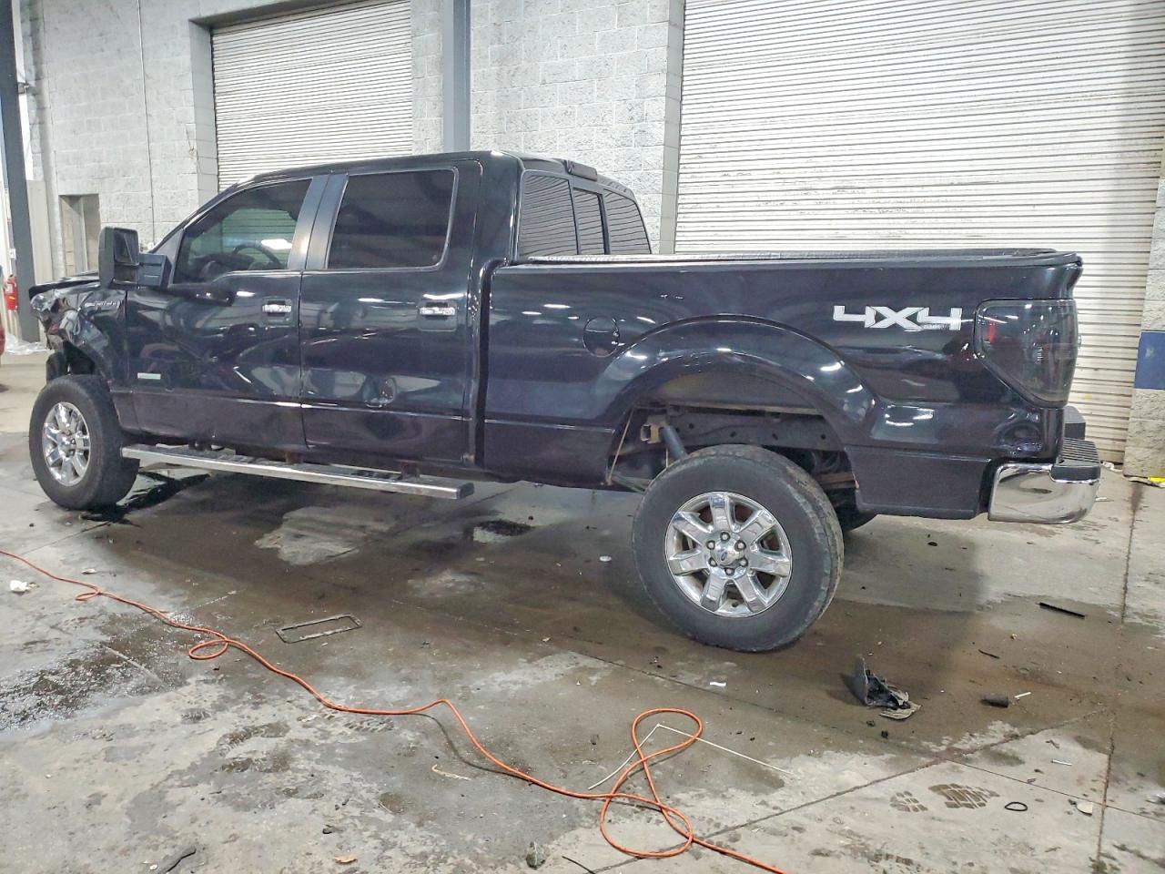 2014 FORD F150 SUPERCREW photo 2