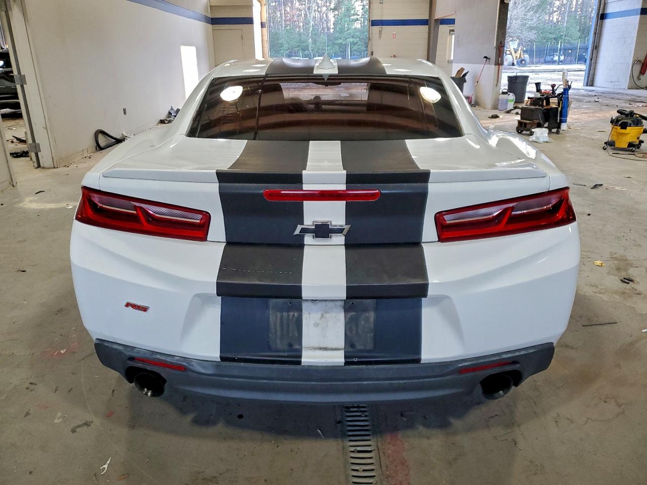 2016 CHEVROLET CAMARO LT photo 6