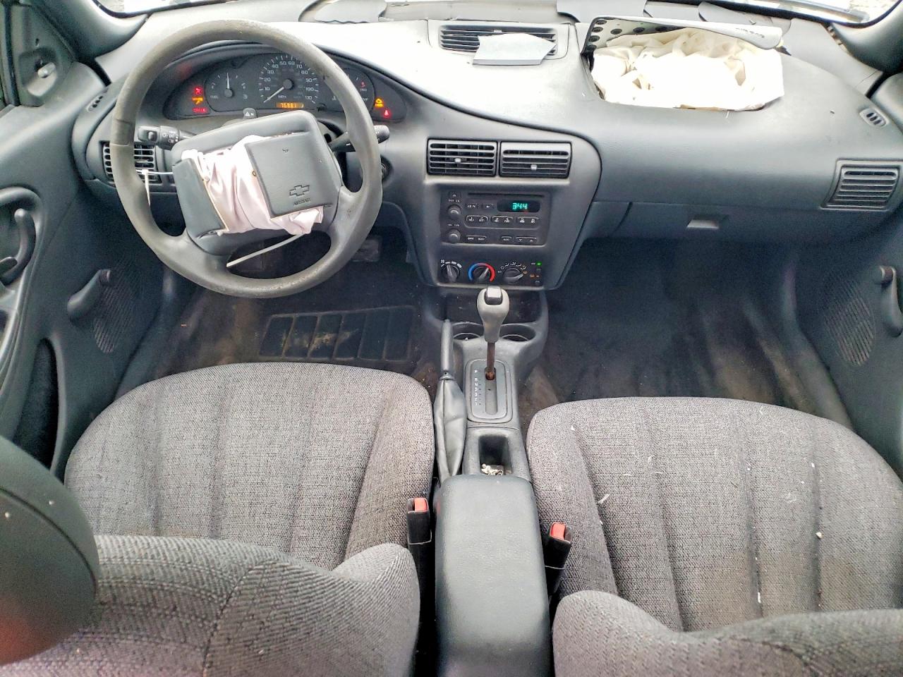 2001 CHEVROLET CAVALIER BASE photo 8