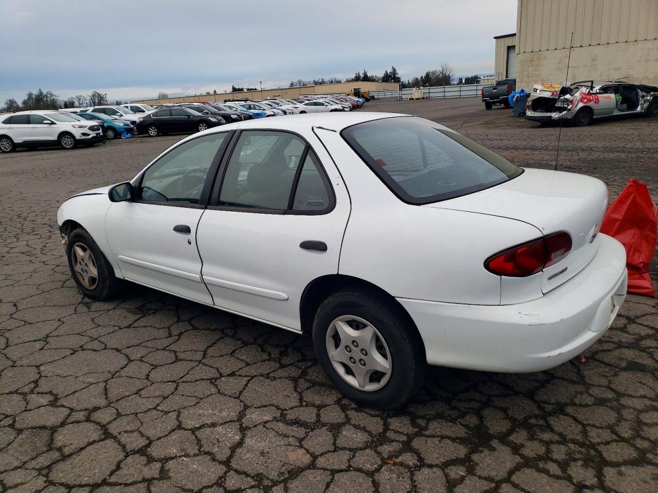 2001 CHEVROLET CAVALIER BASE photo 2