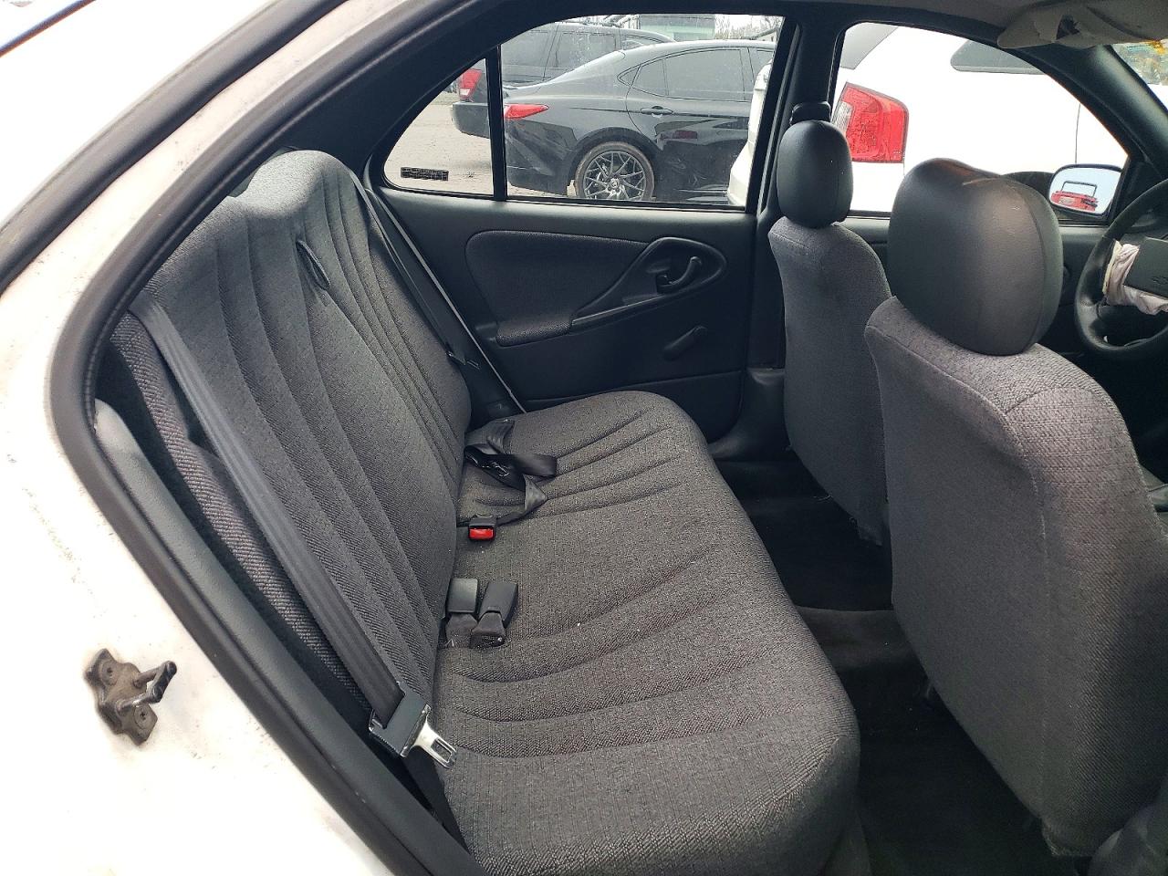 2001 CHEVROLET CAVALIER BASE photo 10