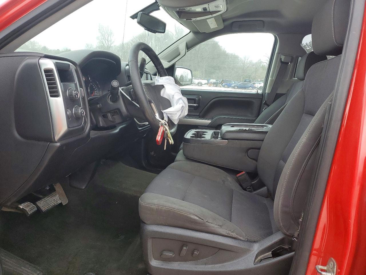 2016 CHEVROLET SILVERADO K1500 LT photo 7