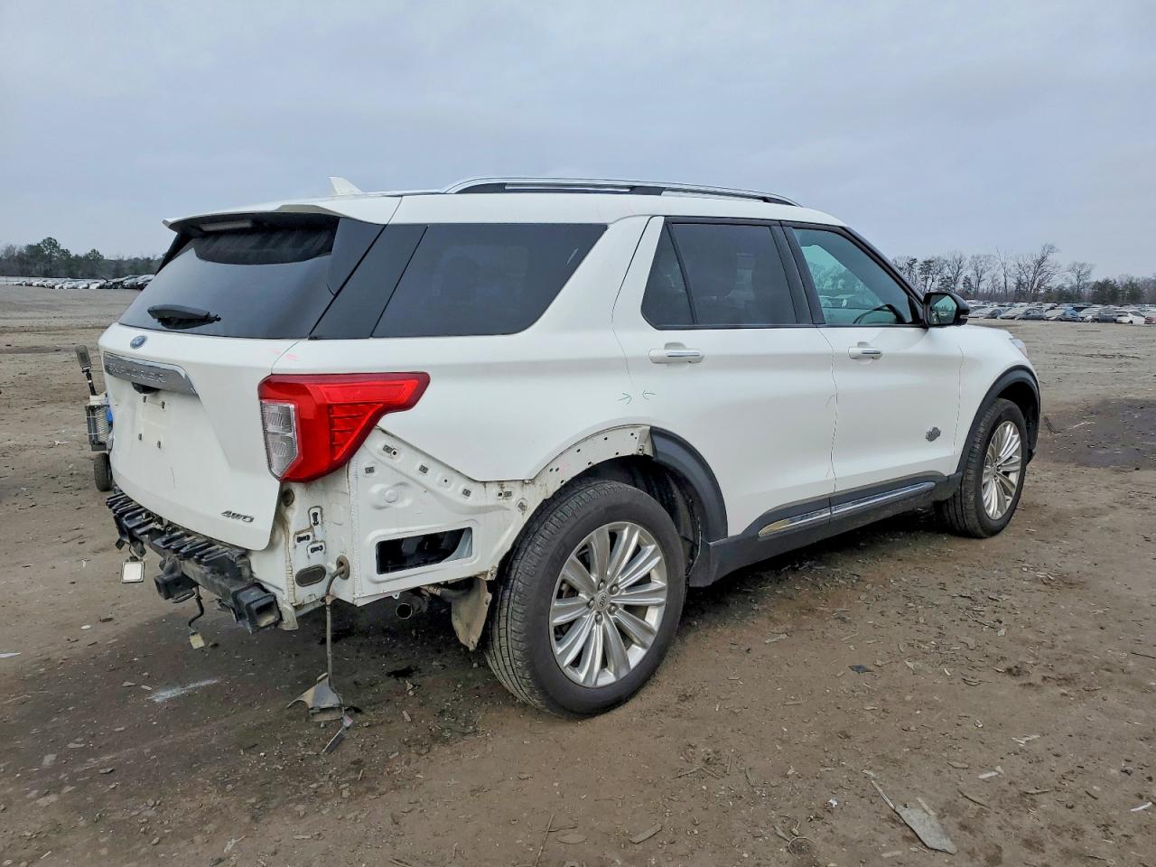 2021 FORD EXPLORER KING RANCH photo 3