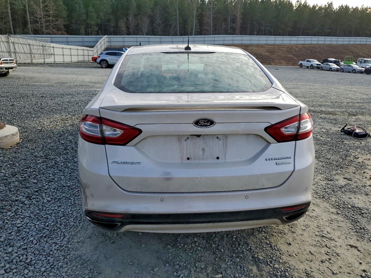 2015 FORD FUSION TITANIUM photo 11