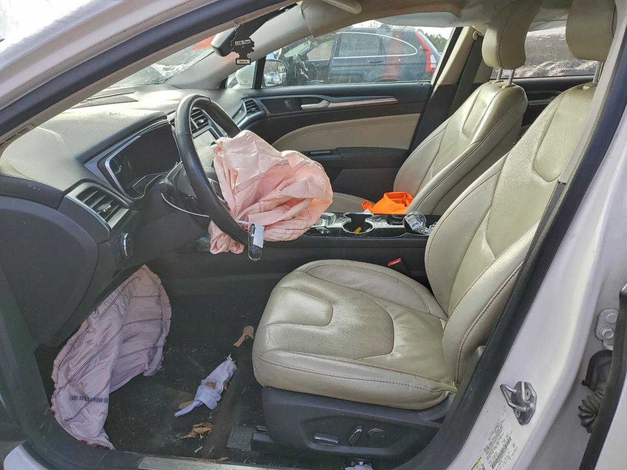 2015 FORD FUSION TITANIUM photo 13