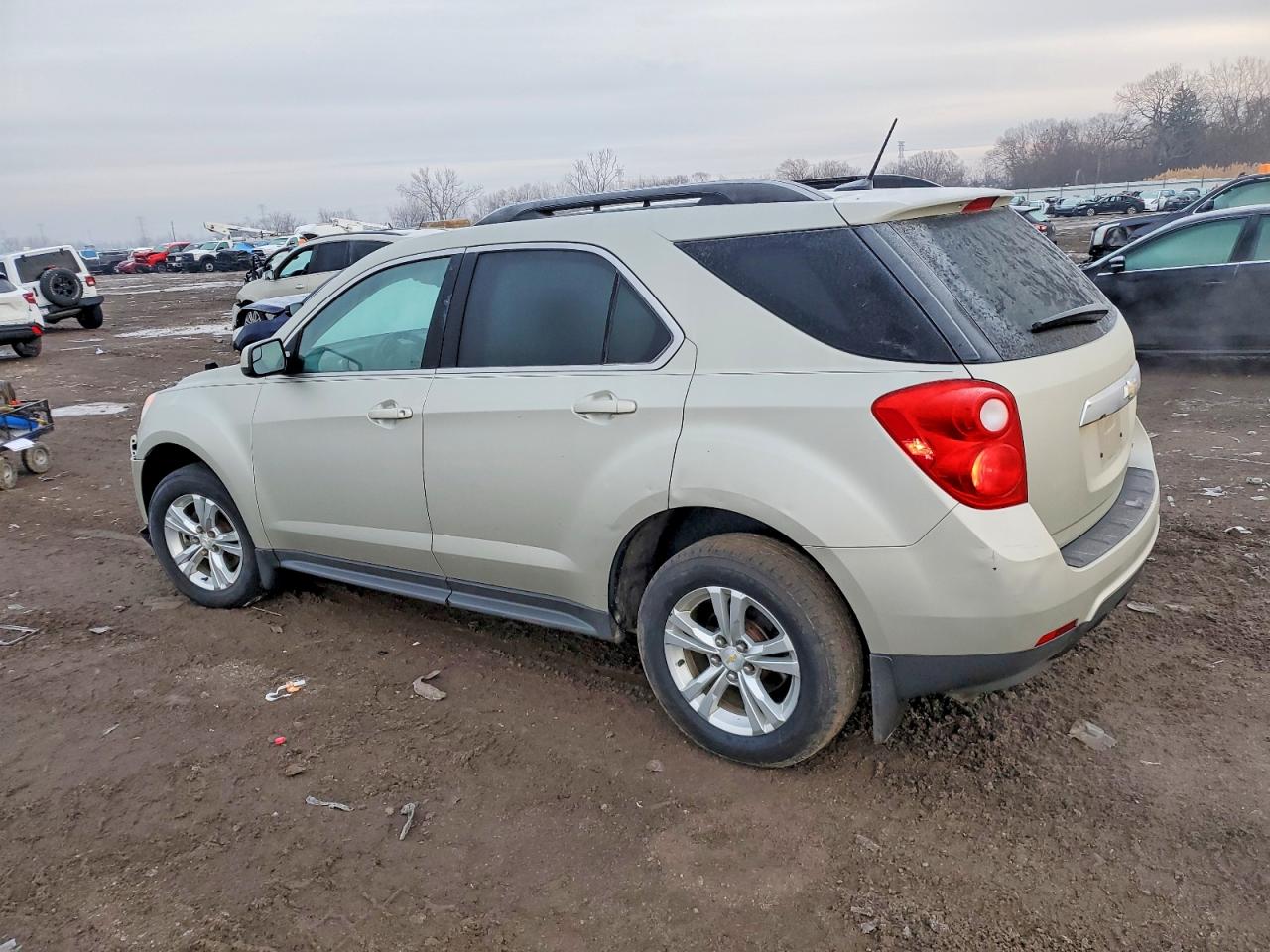 2014 CHEVROLET EQUINOX LT photo 2