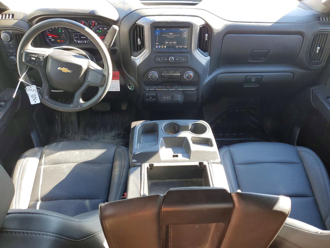 2023 CHEVROLET SILVERADO K1500 photo 8