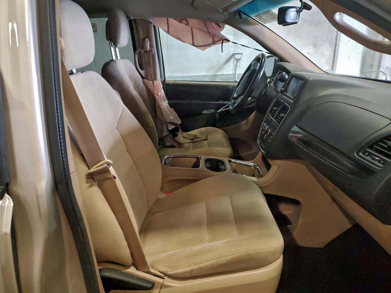 2015 DODGE GRAND CARAVAN SXT photo 7