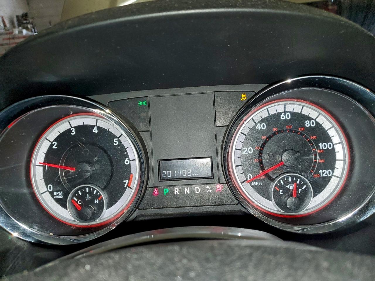 2015 DODGE GRAND CARAVAN SXT photo 9