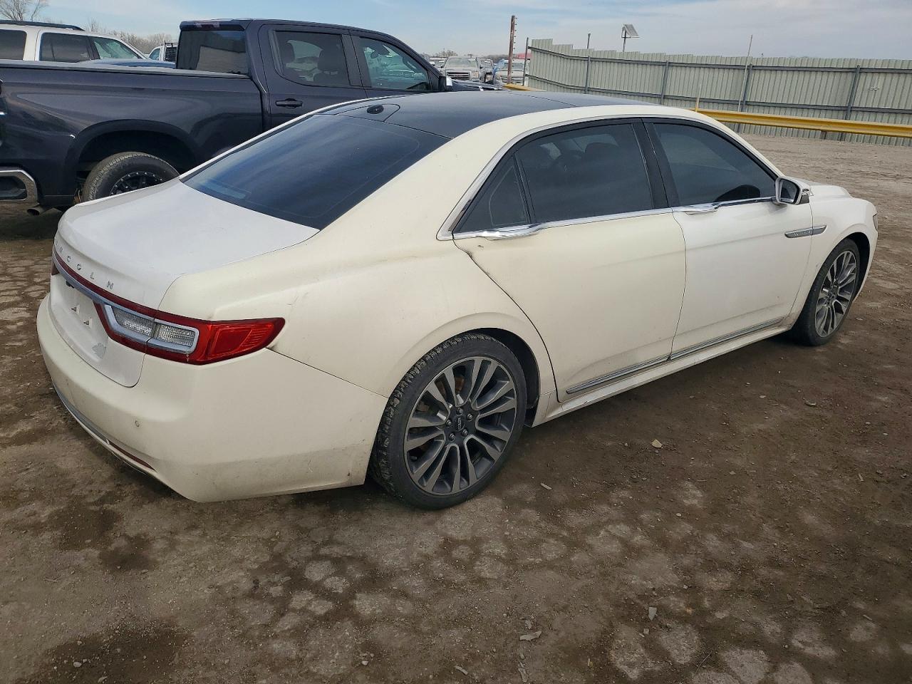 2017 LINCOLN CONTINENTAL SELECT photo 7