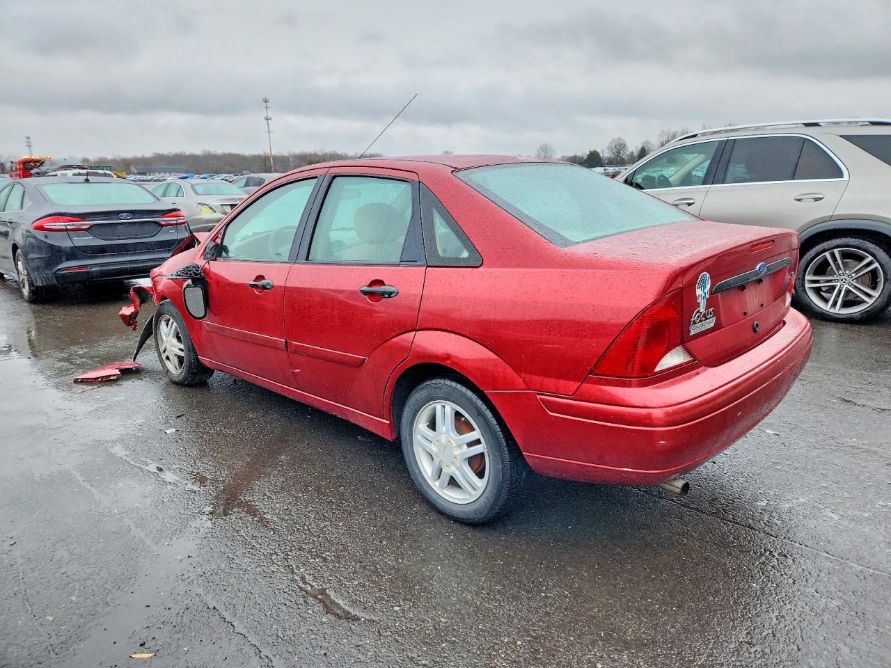 2003 FORD FOCUS SE photo 2