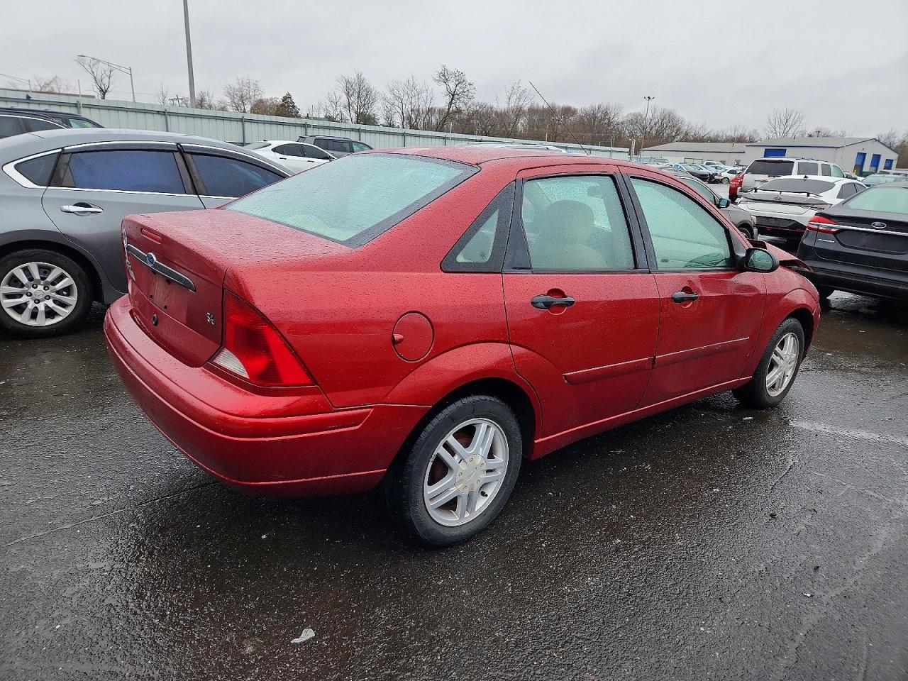 2003 FORD FOCUS SE photo 3