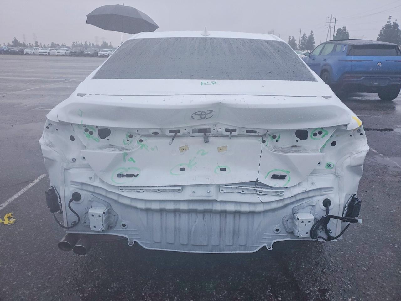 2025 TOYOTA CAMRY XSE photo 6