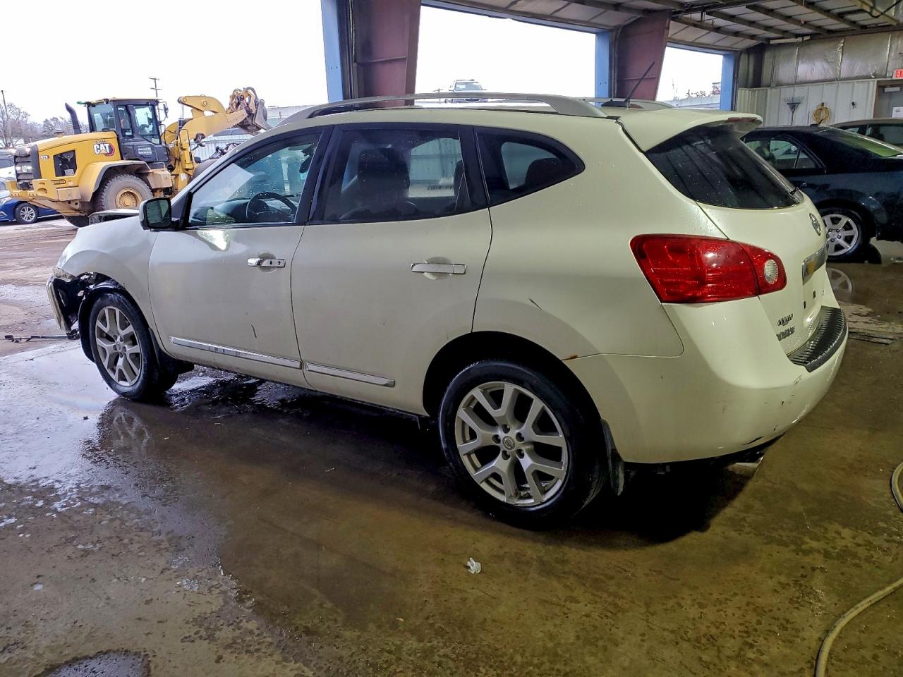 2013 NISSAN ROGUE S photo 2