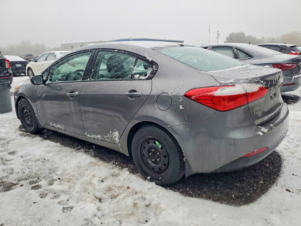 2015 KIA FORTE LX photo 2