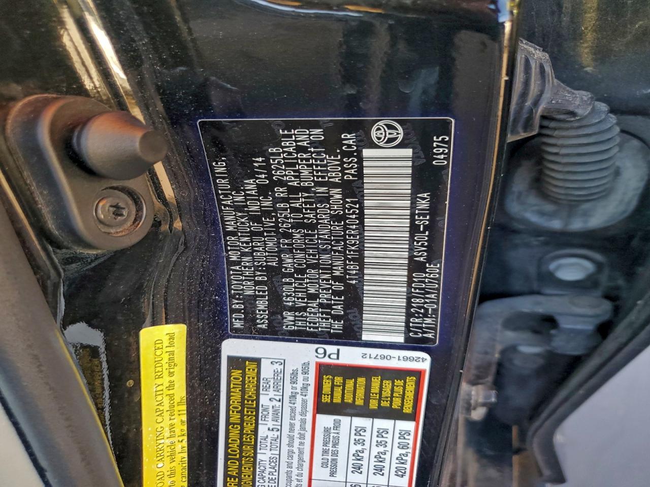2014 TOYOTA CAMRY L photo 12