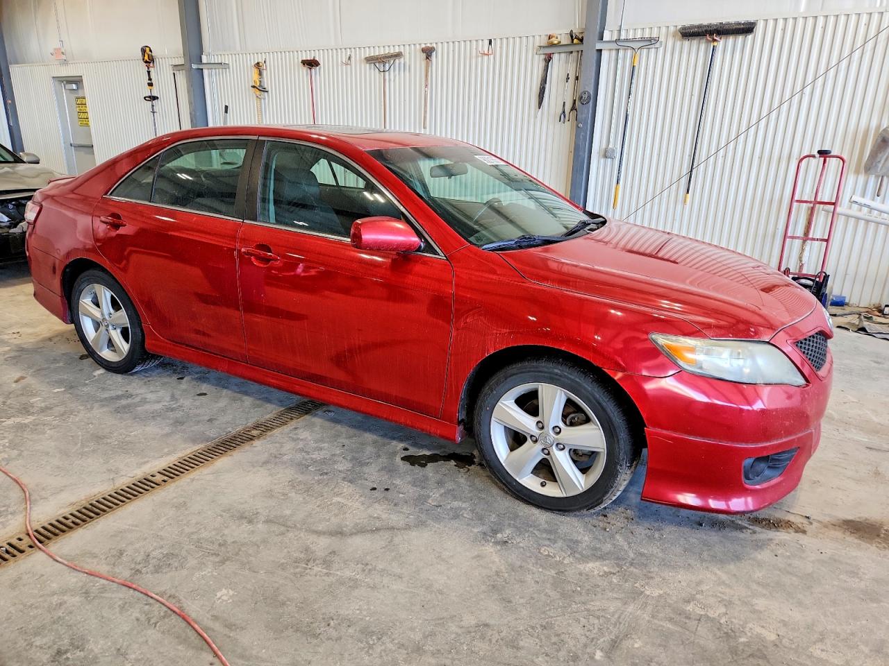 2011 TOYOTA CAMRY BASE photo 4