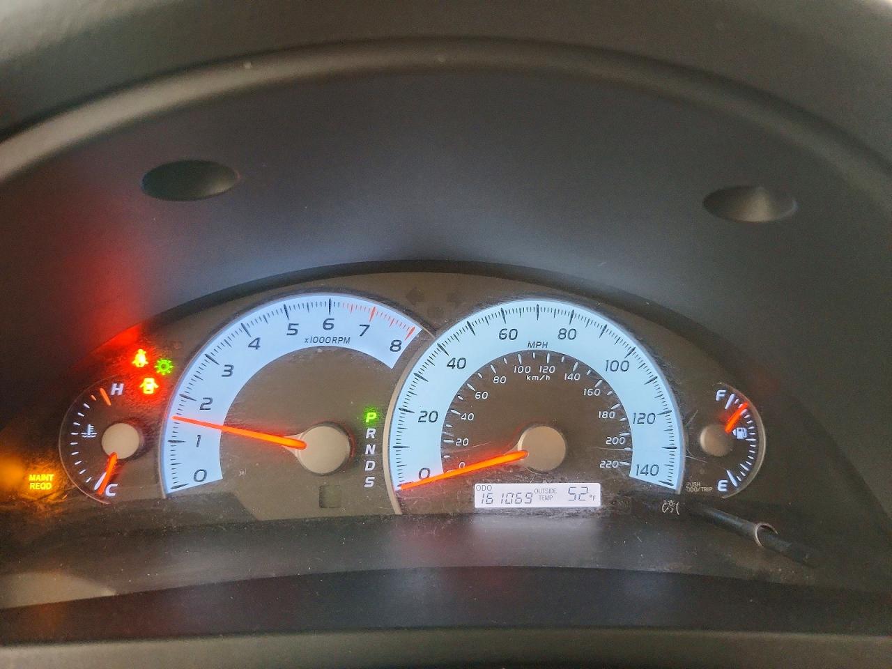 2011 TOYOTA CAMRY BASE photo 9