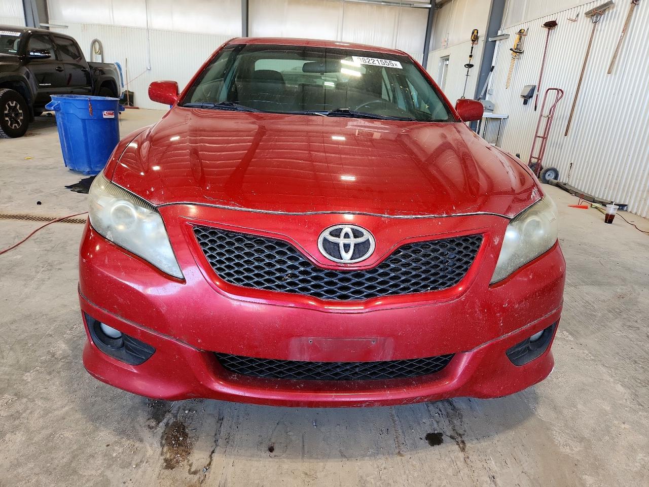 2011 TOYOTA CAMRY BASE photo 5