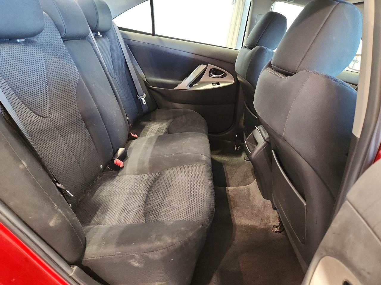 2011 TOYOTA CAMRY BASE photo 10