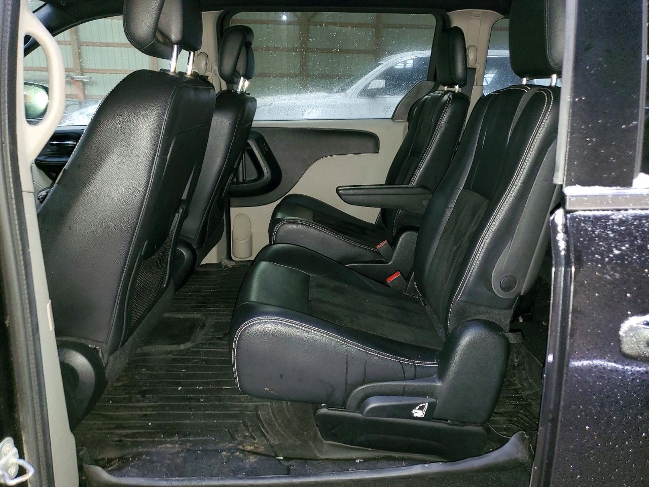 2015 DODGE GRAND CARAVAN SE photo 11