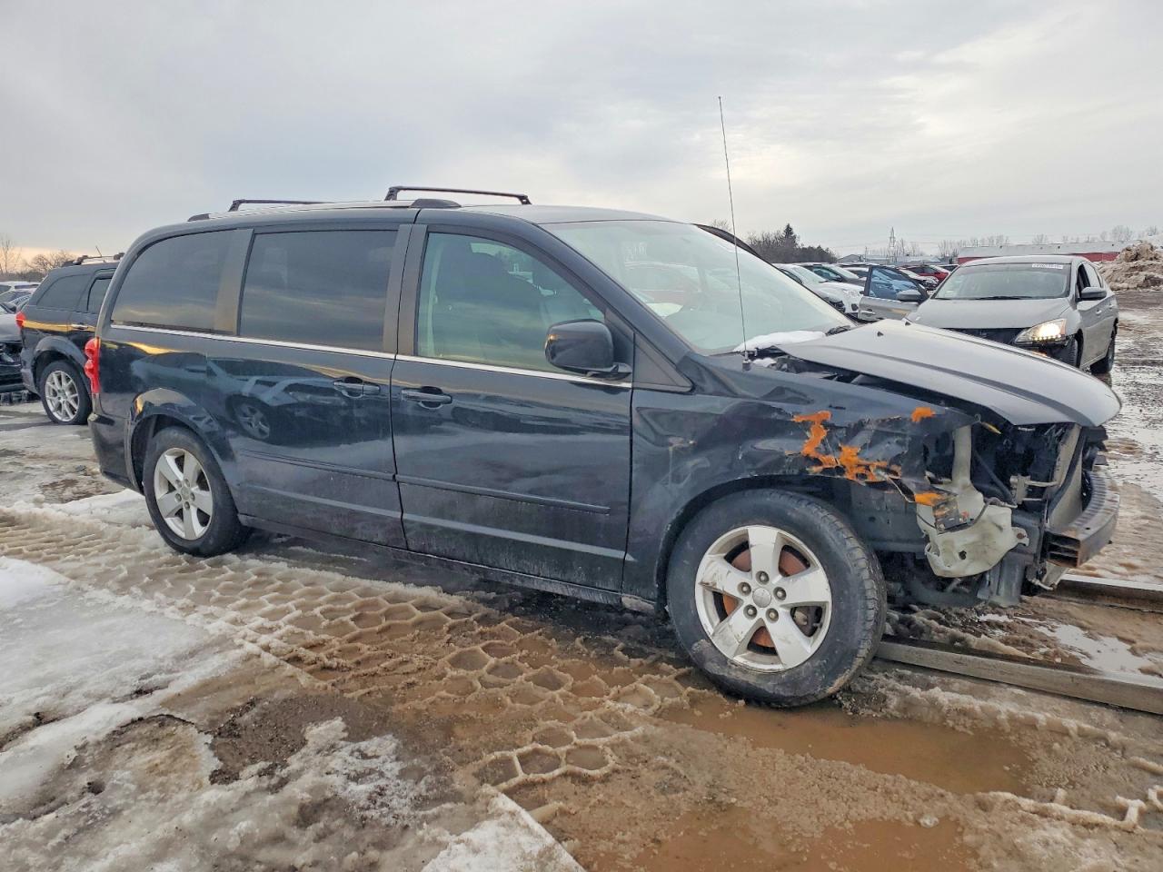 2015 DODGE GRAND CARAVAN SE photo 4