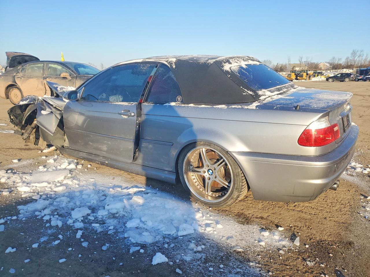 2005 BMW M3 photo 2