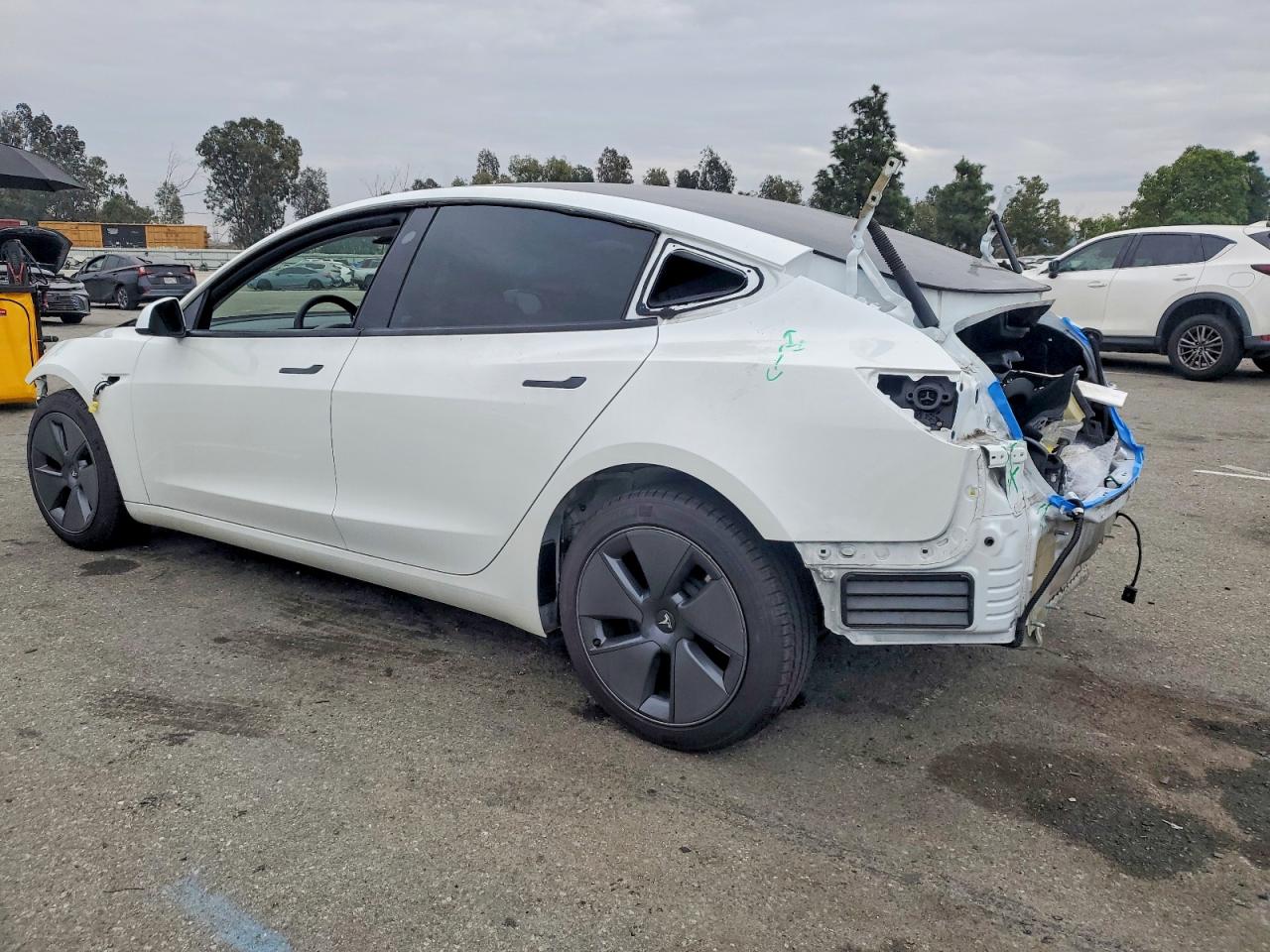2023 TESLA MODEL 3 photo 3