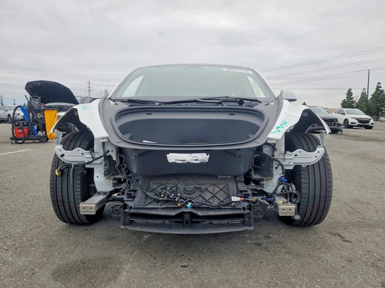 2023 TESLA MODEL 3 photo 9