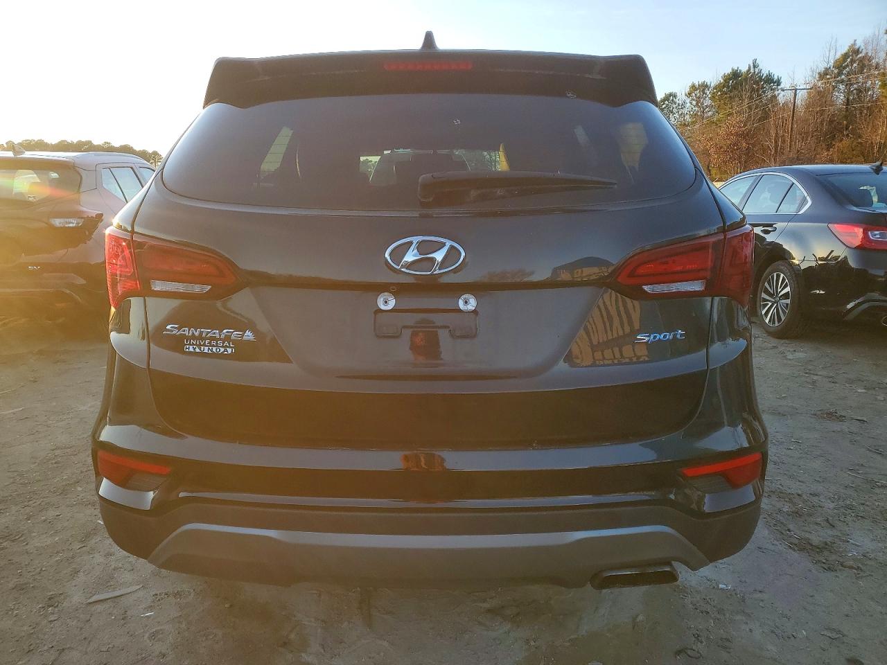 2017 HYUNDAI SANTA FE SPORT photo 6