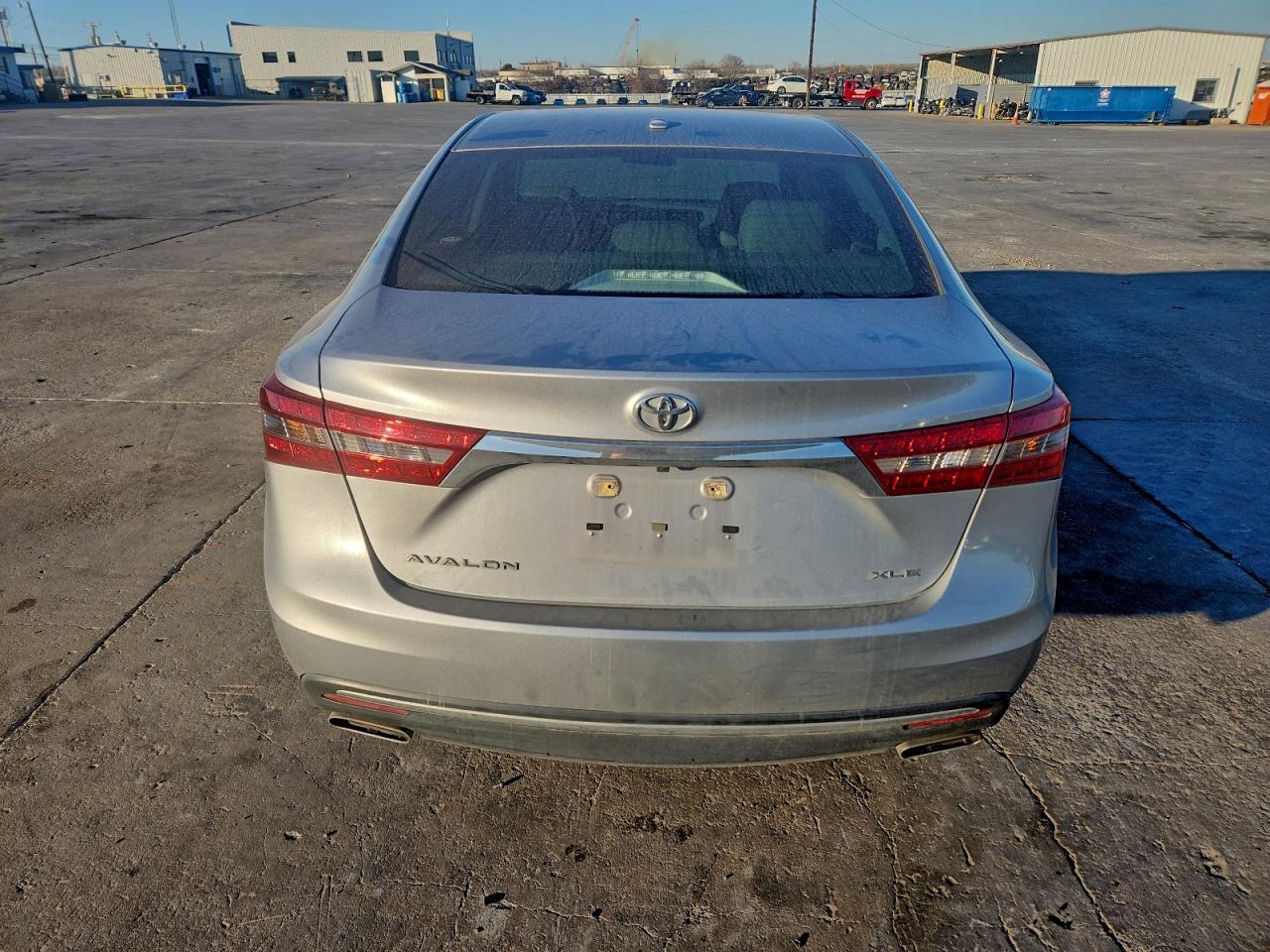 2016 TOYOTA AVALON XLE photo 6