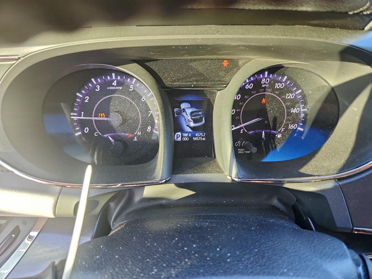 2016 TOYOTA AVALON XLE photo 9
