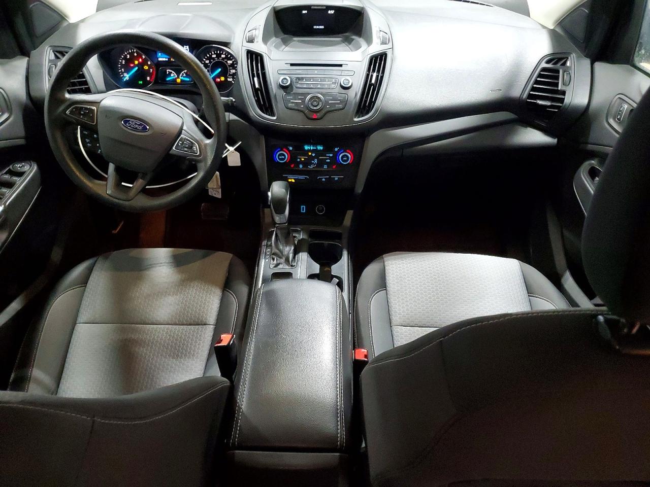 2018 FORD ESCAPE SE photo 8