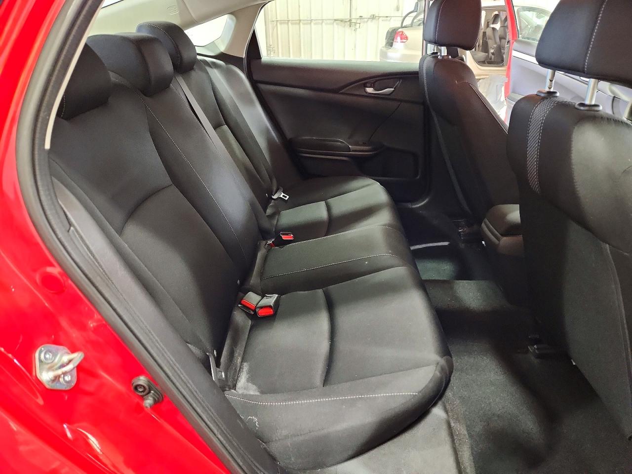 2020 HONDA CIVIC LX photo 10