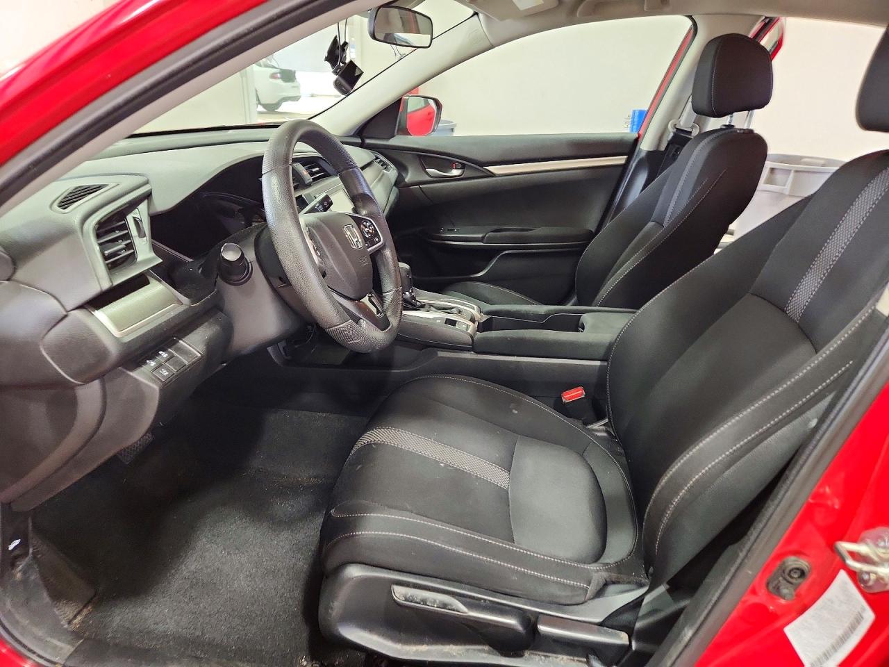 2020 HONDA CIVIC LX photo 7