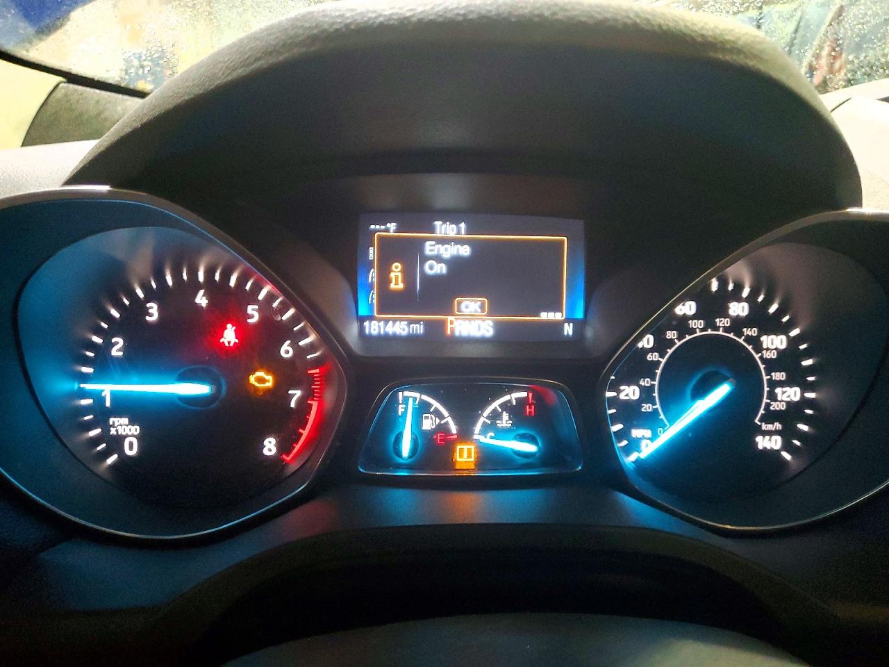 2017 FORD ESCAPE SE photo 9