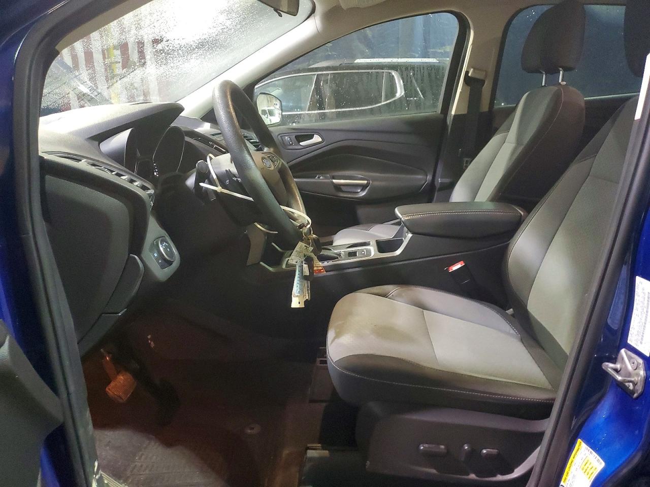 2017 FORD ESCAPE SE photo 7