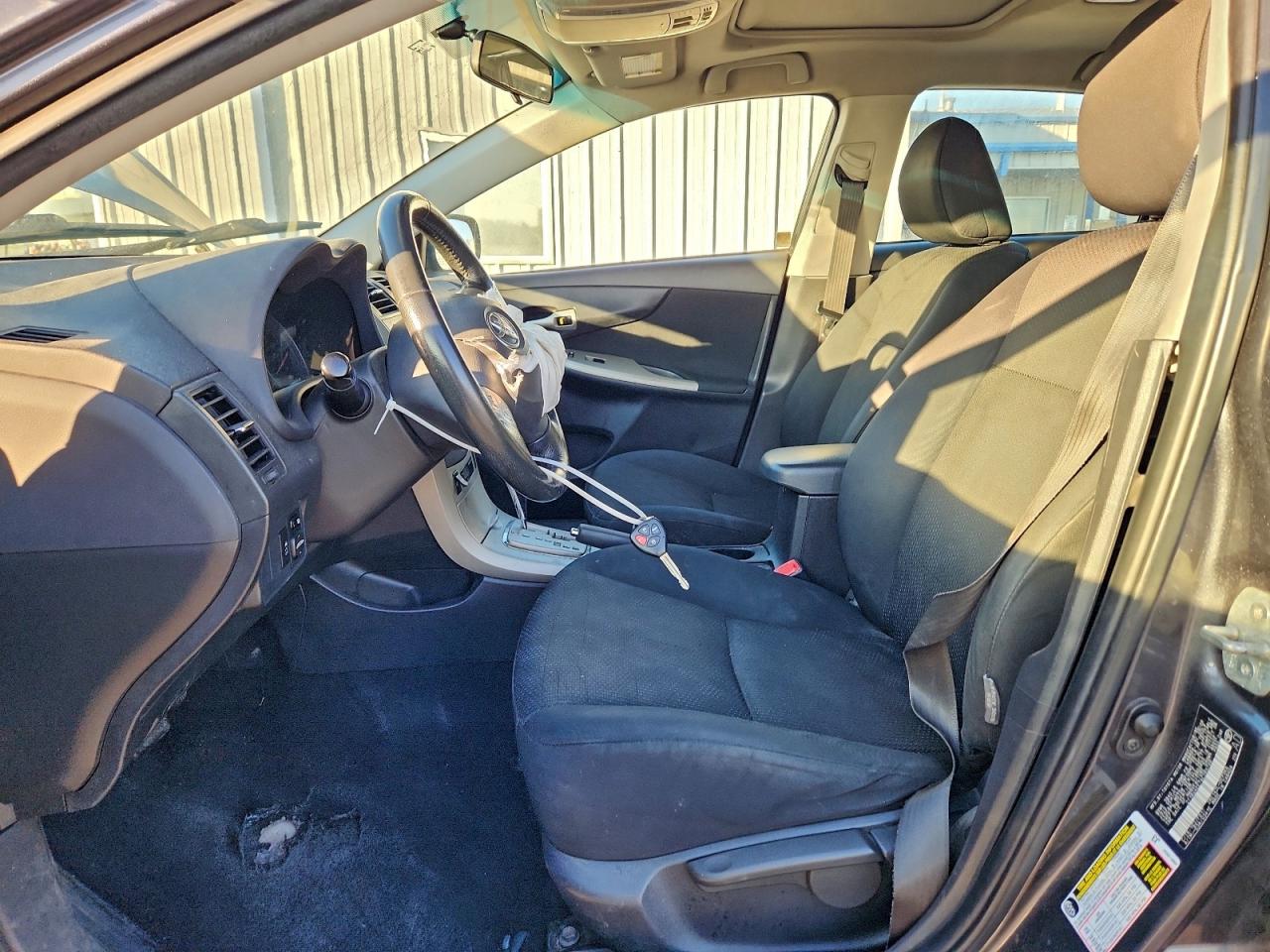 2010 TOYOTA COROLLA BASE photo 7