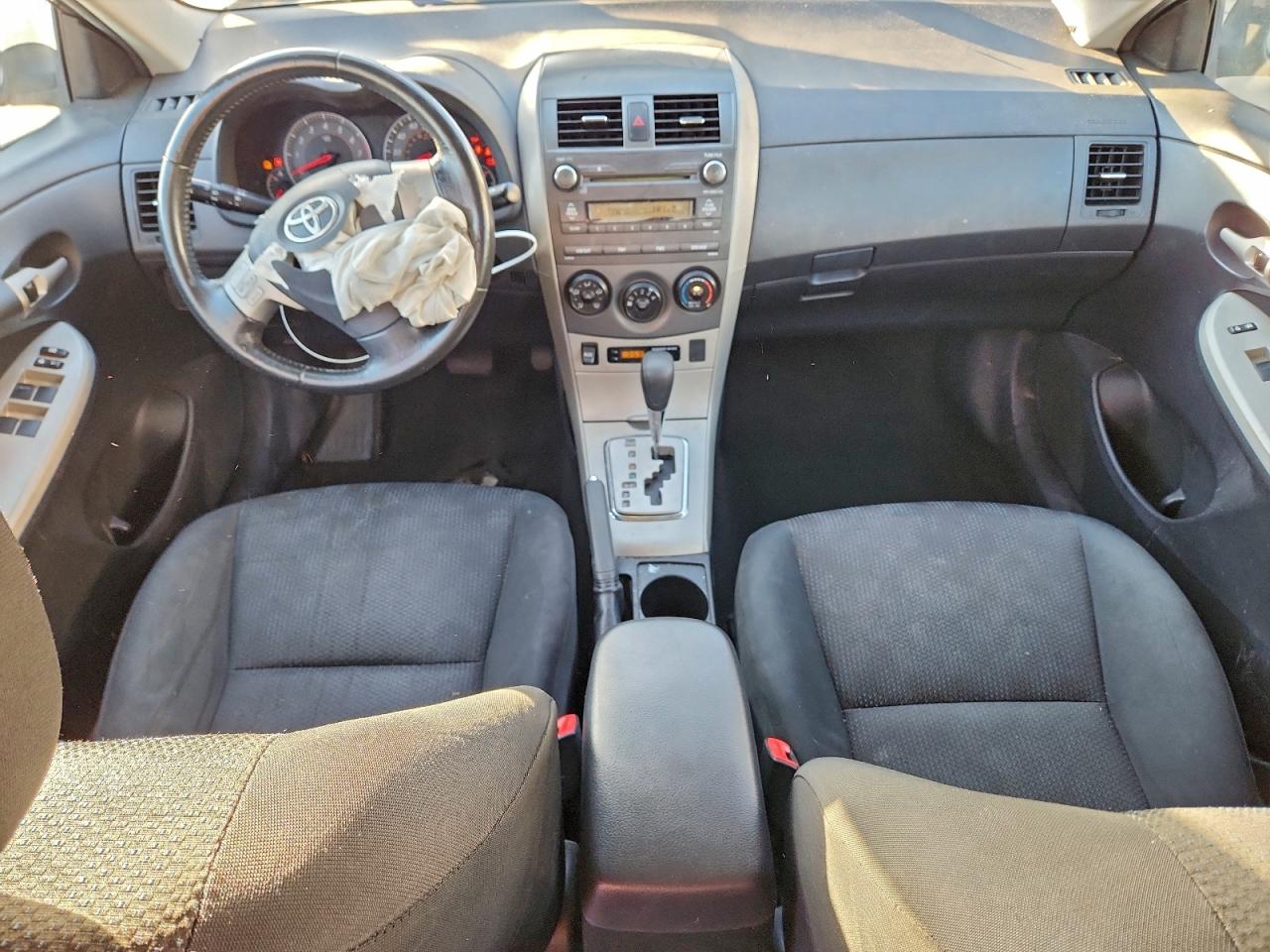 2010 TOYOTA COROLLA BASE photo 8