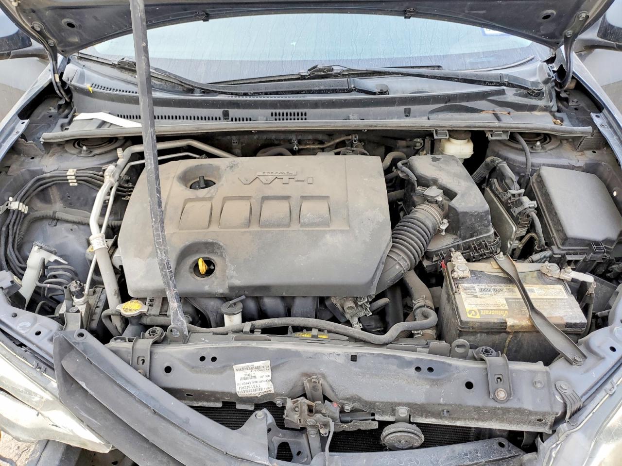 2014 TOYOTA COROLLA L photo 11