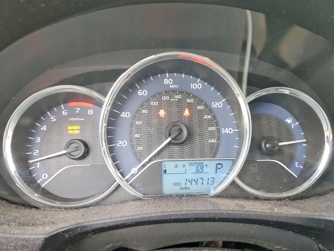 2014 TOYOTA COROLLA L photo 9