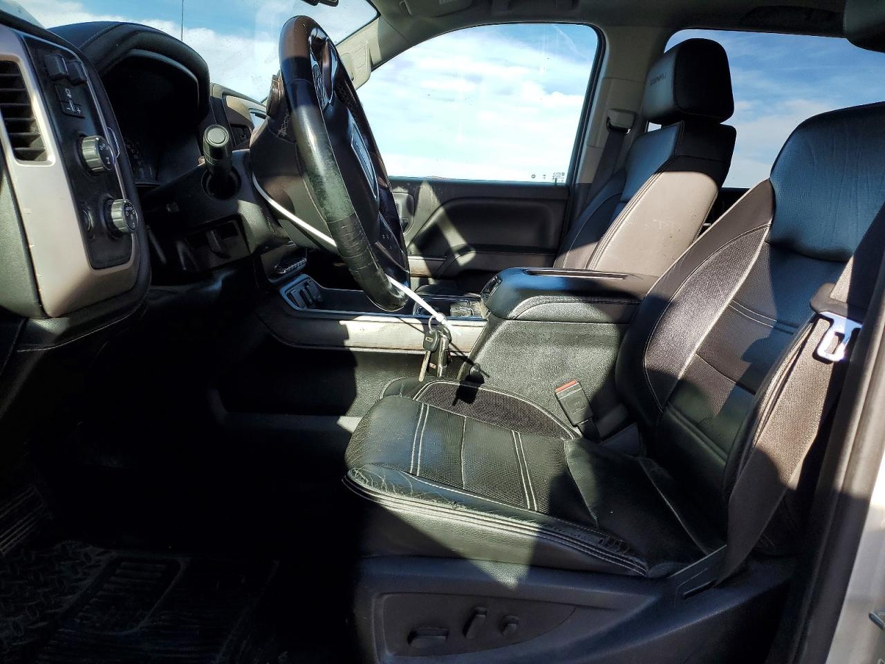 2019 GMC SIERRA K2500 DENALI photo 7