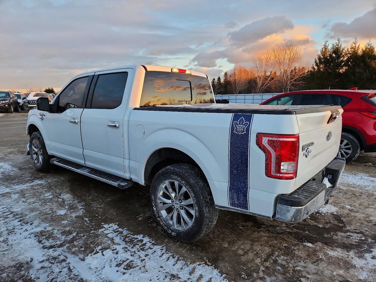 2017 FORD F150 SUPERCREW photo 2