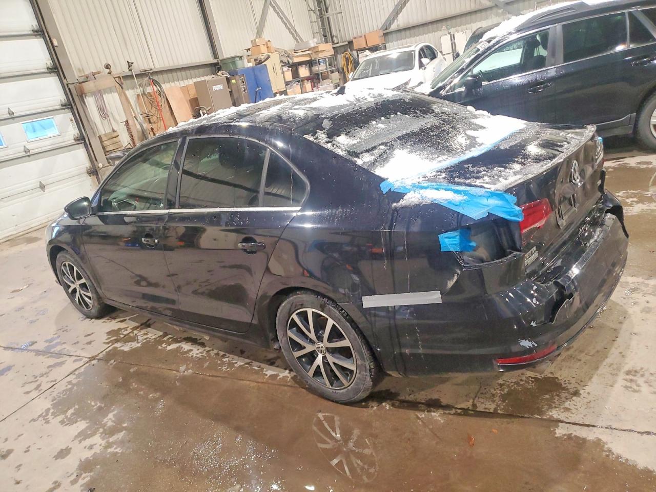 2016 VOLKSWAGEN JETTA SE photo 2