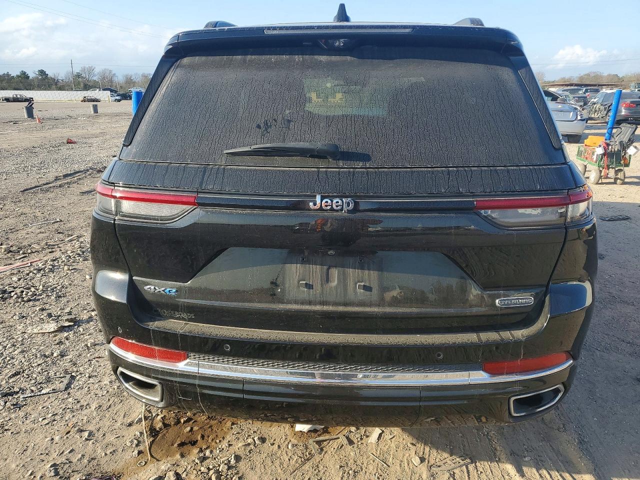 2022 JEEP GRAND CHEROKEE OVERLAND 4XE photo 6