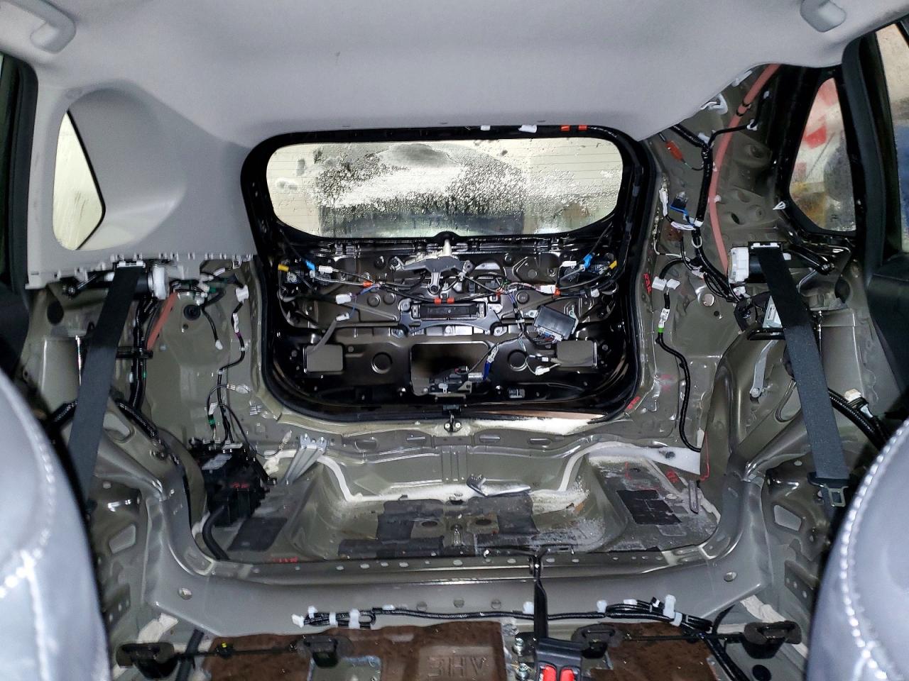 2024 TOYOTA RAV4 XLE photo 10