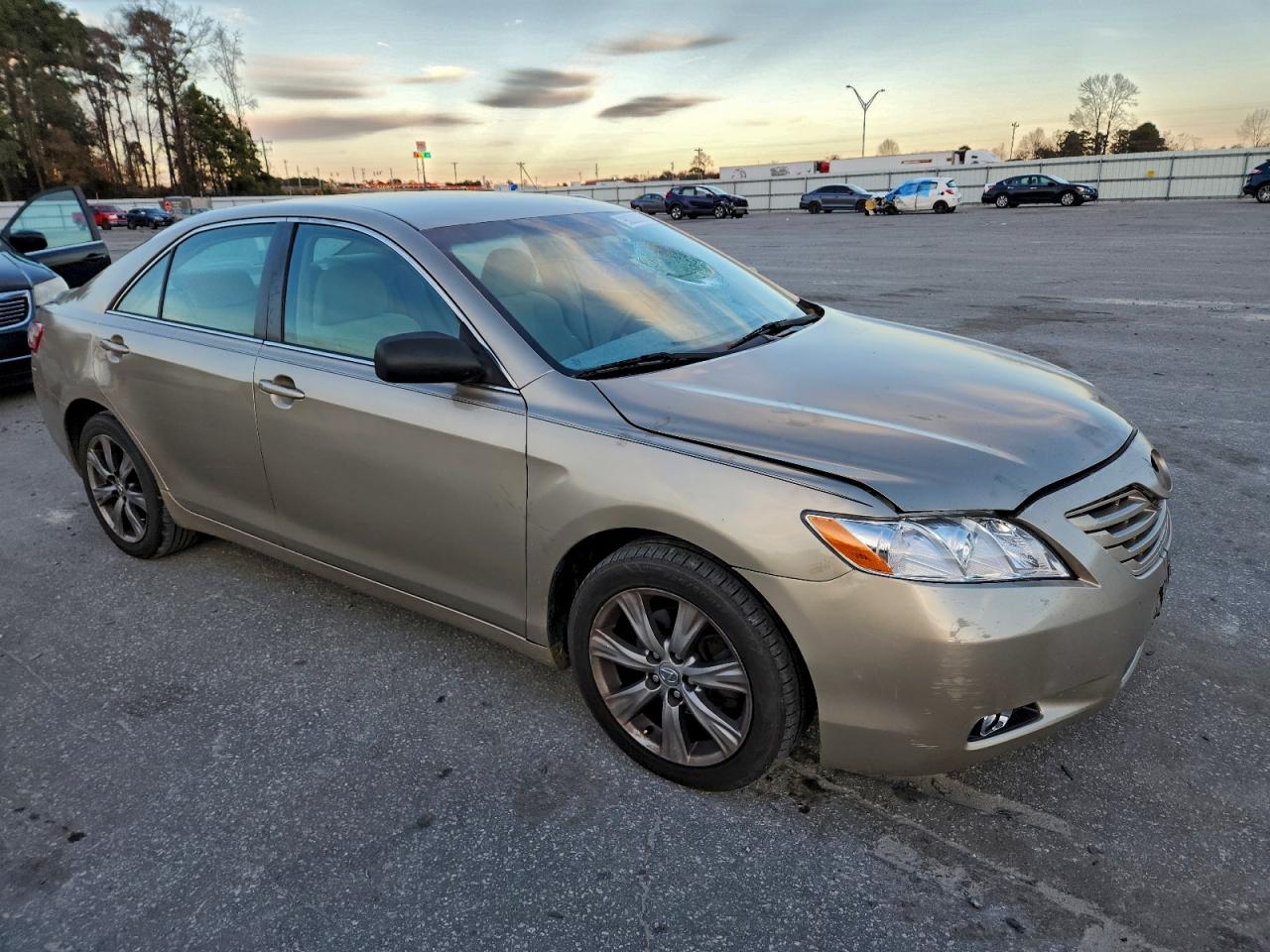 2007 TOYOTA CAMRY CE photo 4