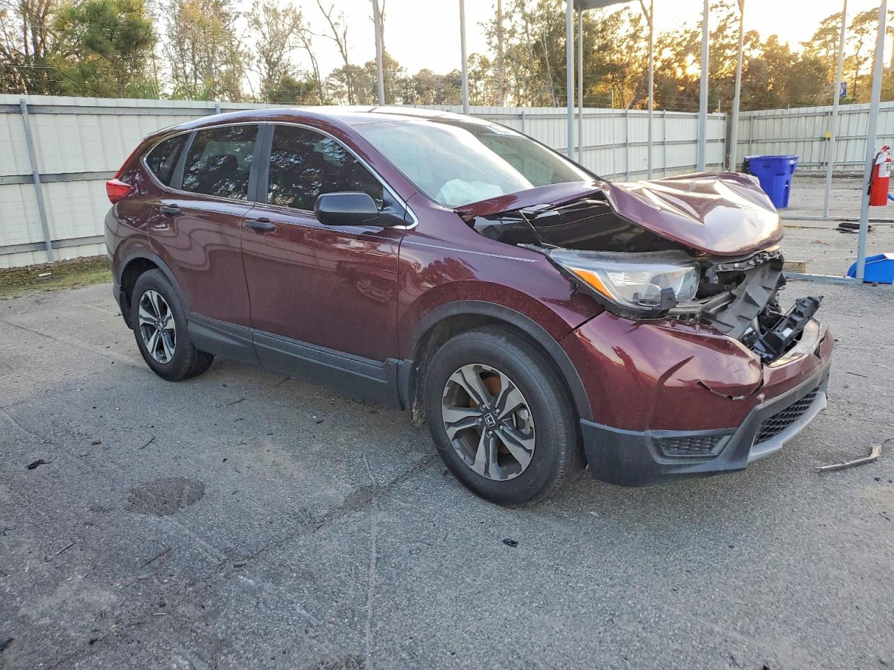 2018 HONDA CR-V LX photo 4